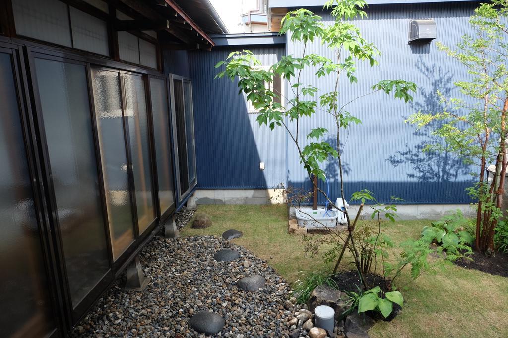 Hostel Fish In A River Takayama  Exterior photo
